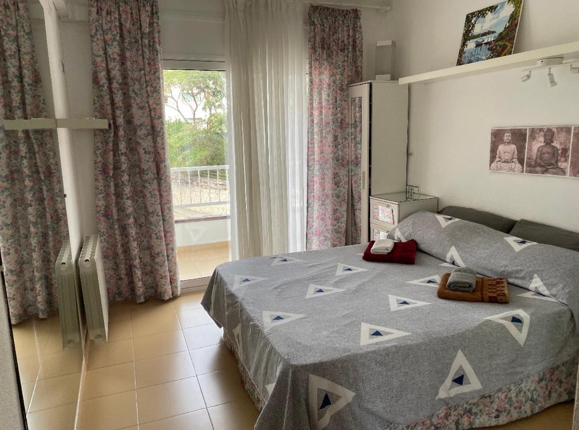 Ferienwohnung Romantico Piso De La Playa Fenals Lloret de Mar Exterior foto